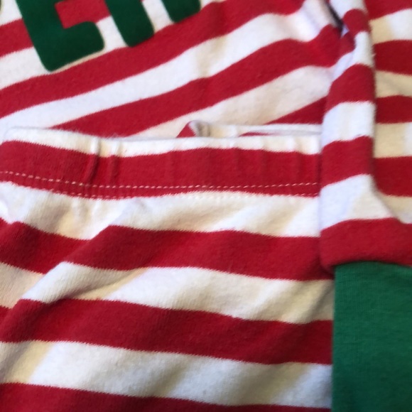 Carters Christmas pajamas - Picture 5 of 6